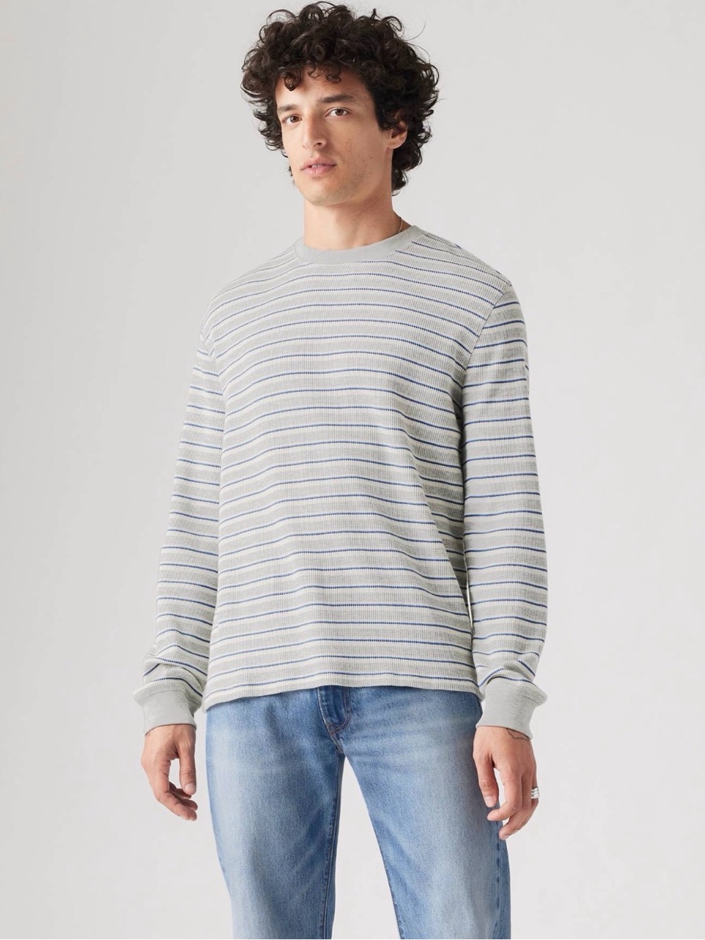 LEVI’s Long Sleeve Standard Fit Thermal Shirt- Stripe Grey- Large